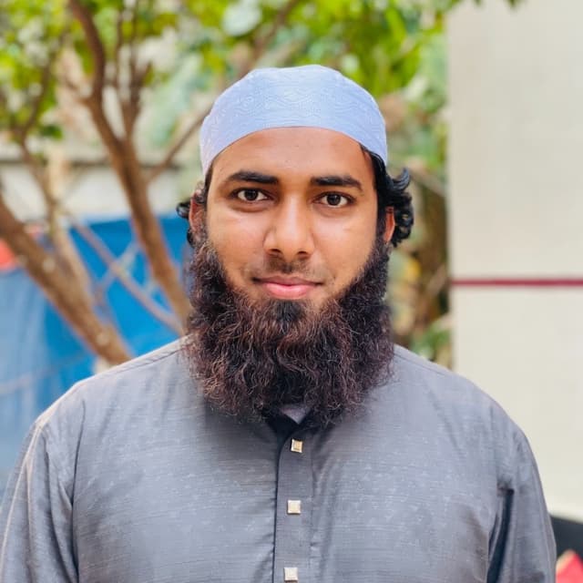 Team tailwind section